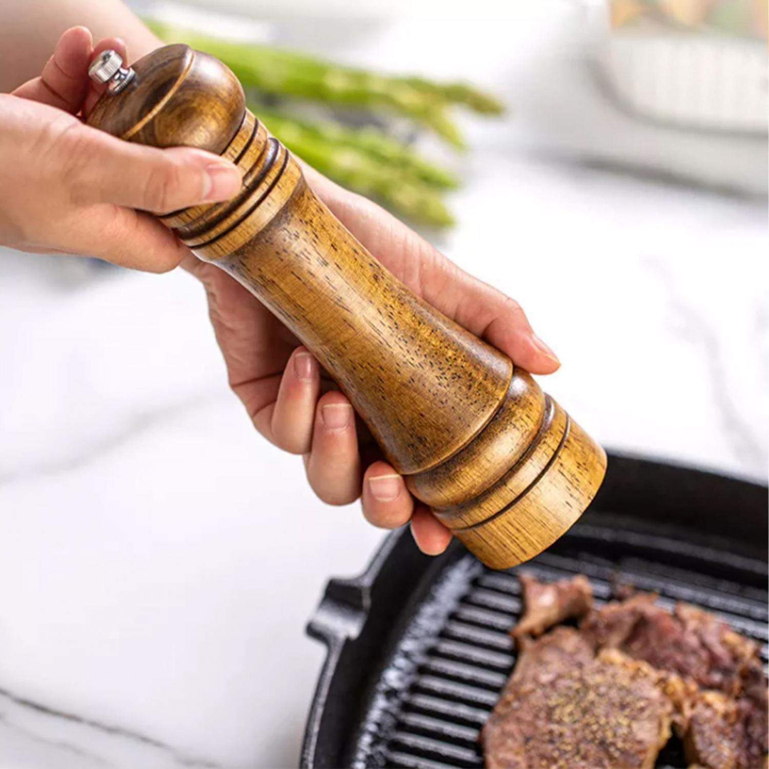 Peberkværn i egetræ