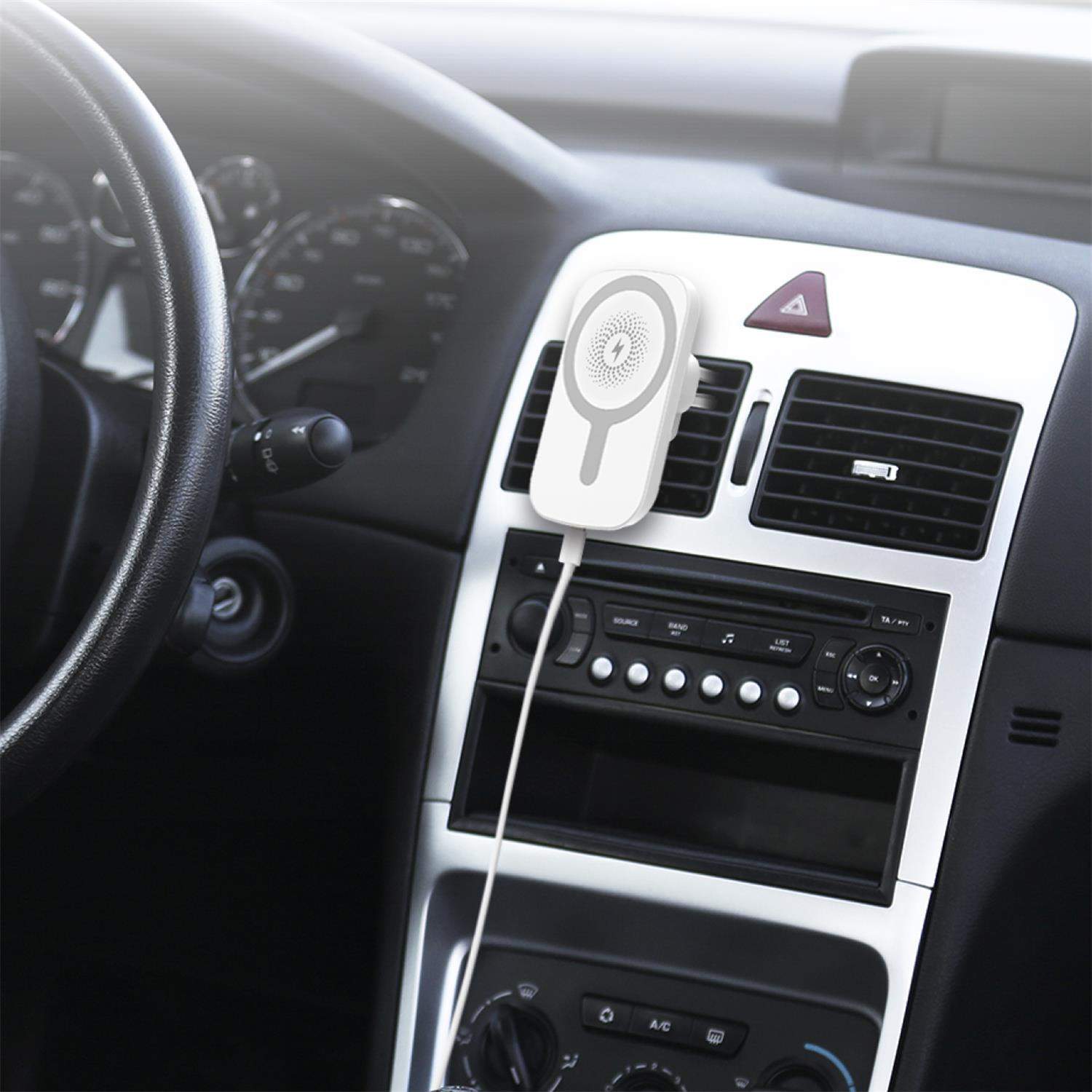 Langaton mobiililaturi autoon