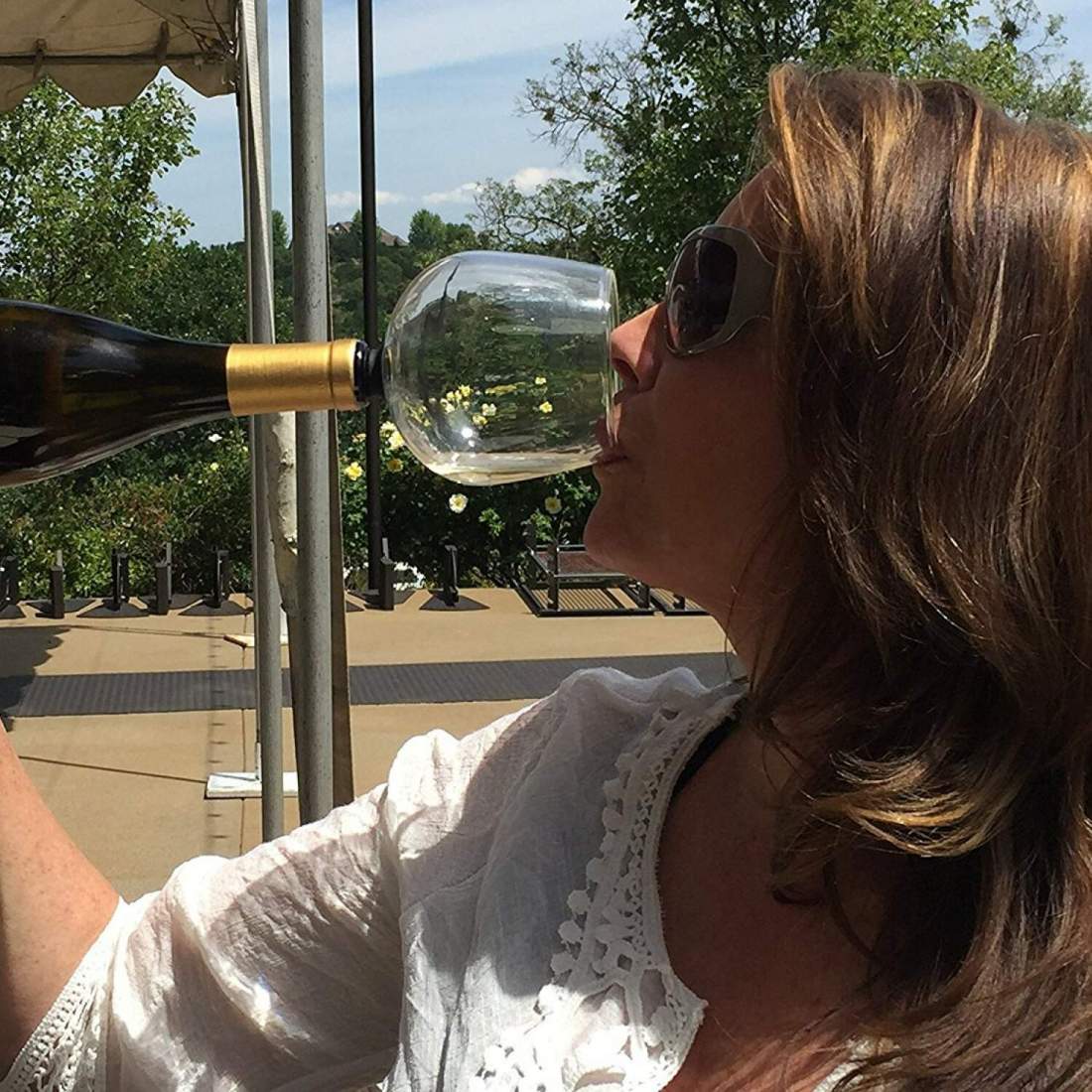 Roligt Vinglas till Vinflaska