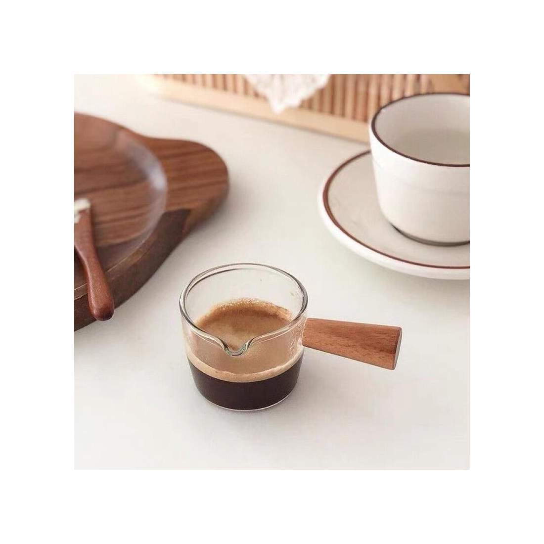 Glaskopp med Trähandtag - 100 ml | Hem & Hobby - Hem & Hushåll - Kök - Köksredskap - Kaffe & Te - Kaffetillbehör | Pryloteket