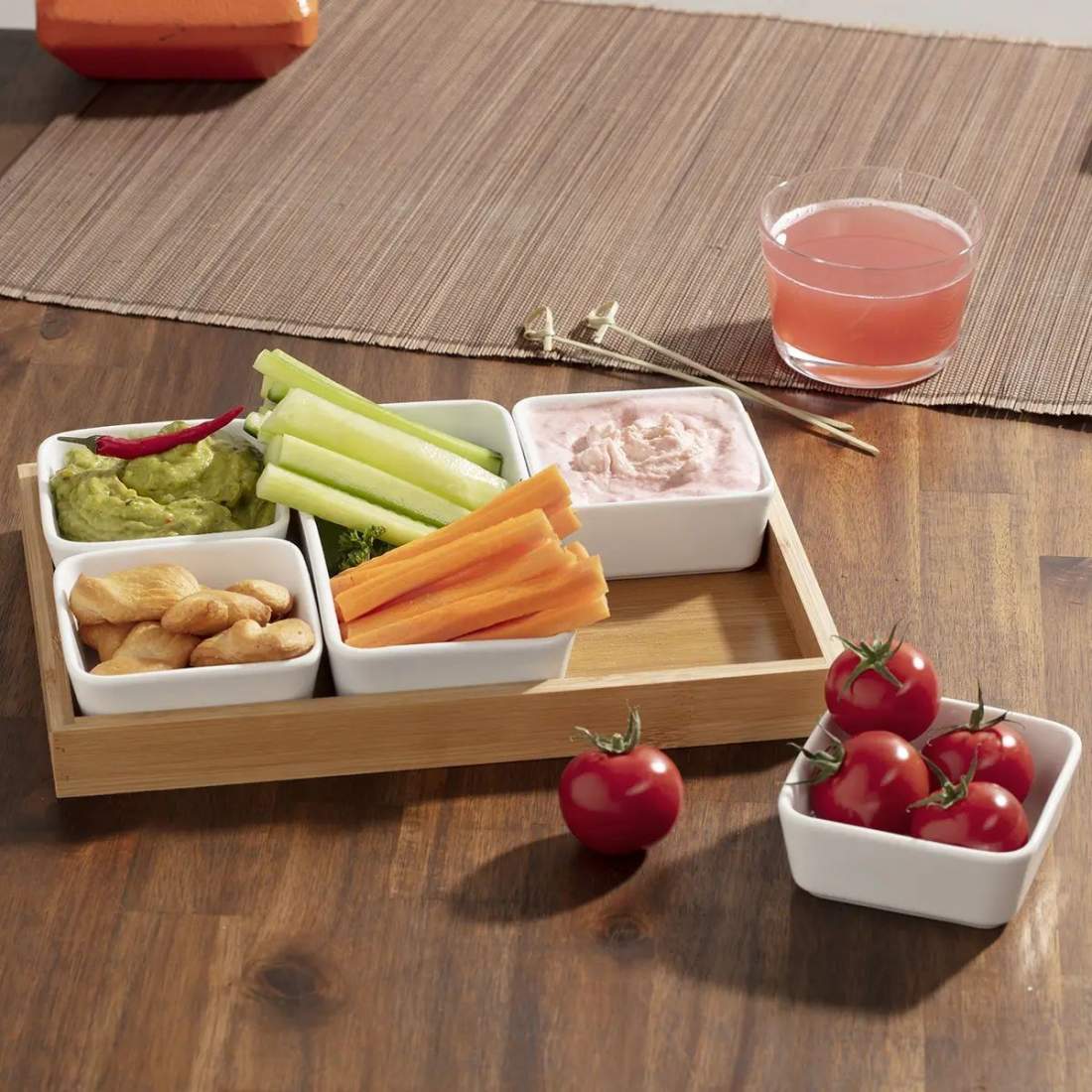 Serveringsset - Bambu och Porslin - 6 Delar | Hem & Hobby - Hem & Hushåll - Kök - Servering - Serveringsset | Pryloteket