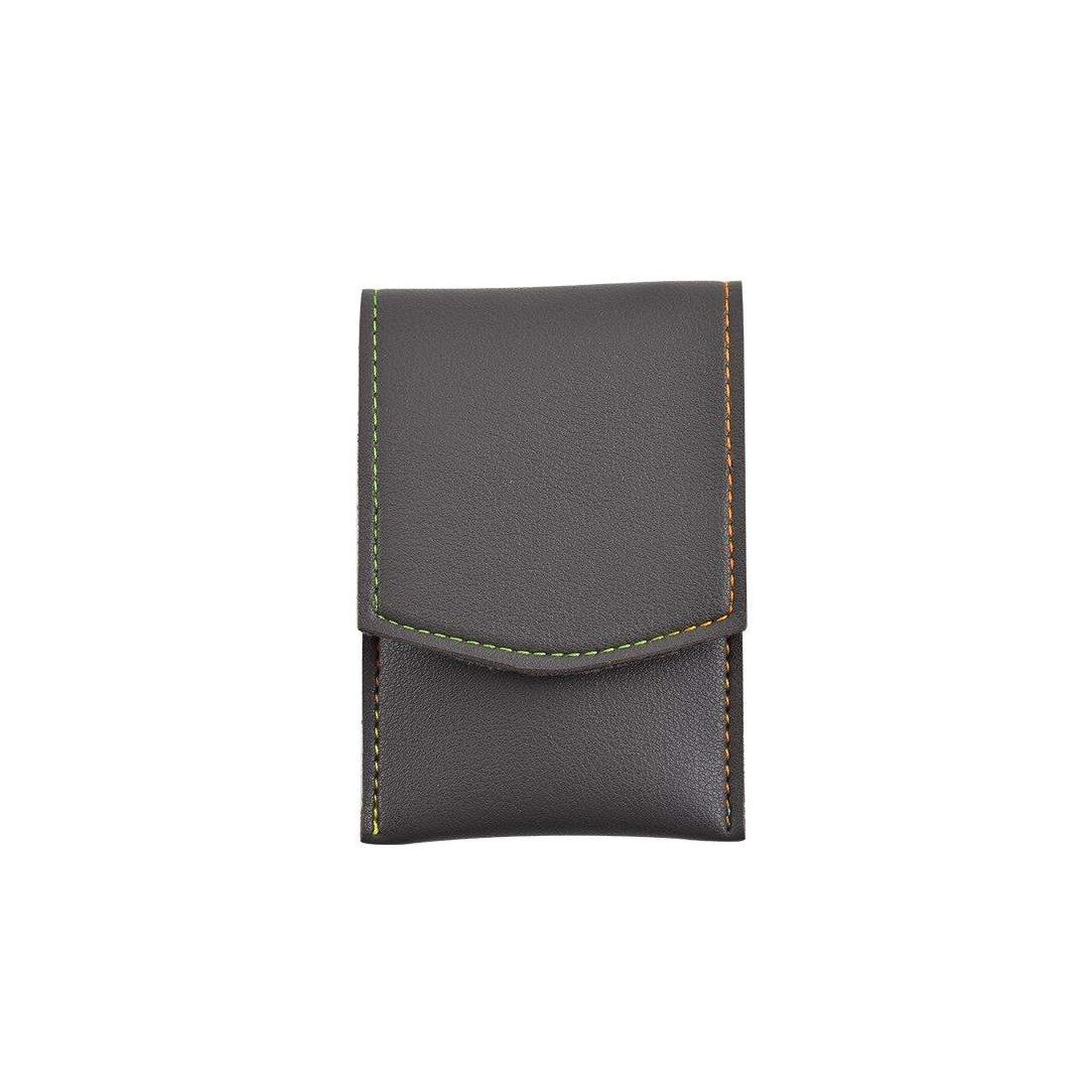 Manikyrset - 4 Delar - Grå - Konstläder och Stål | Hälsa & Skönhet - Nagelvård - Manikyr & Nagelvård | Pryloteket