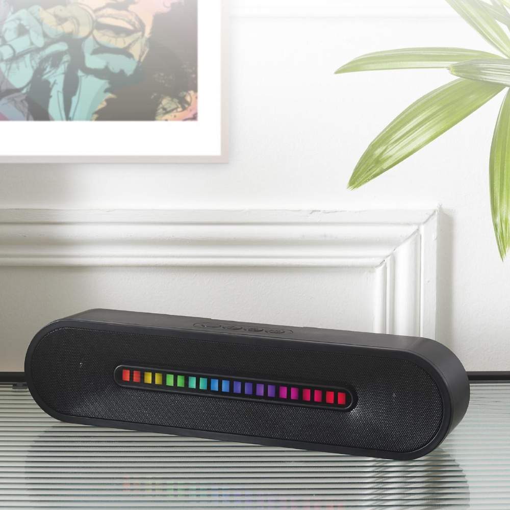 Langaton kaiutin - RGB