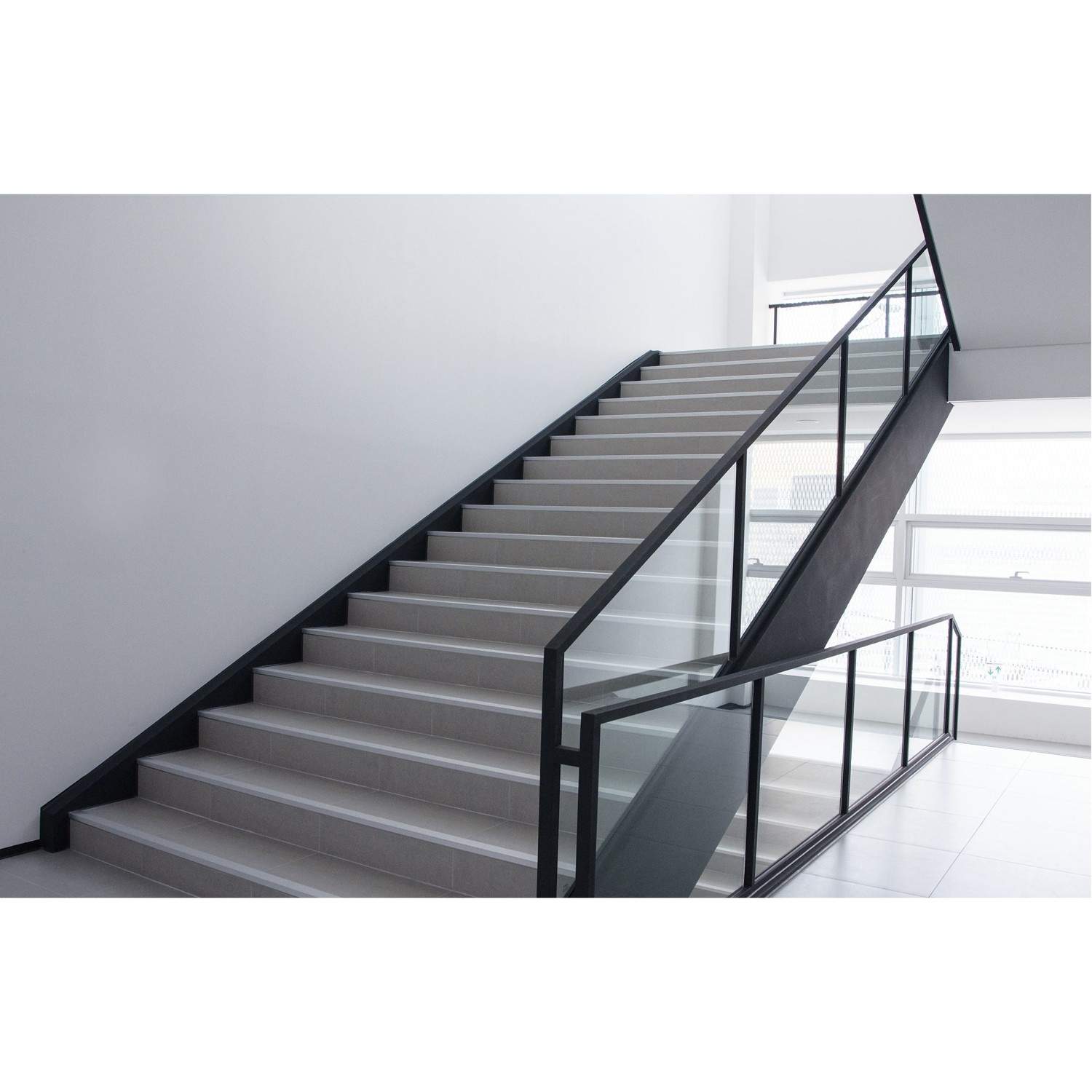 Alternativ bild 1 för Philips Väggfäste, Ytmonterad, Rund, 1 lampor, 4000 K, IP65, Vit