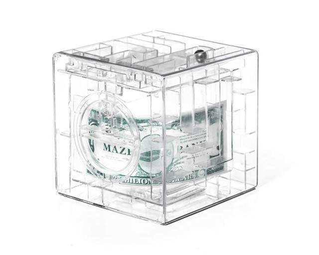 Genomskinlig 3D-labyrint sparbössa 9x9x9 cm | Hälsa & Skönhet - Personvård - Vård & Rehabilitering - Hållning | Pryloteket