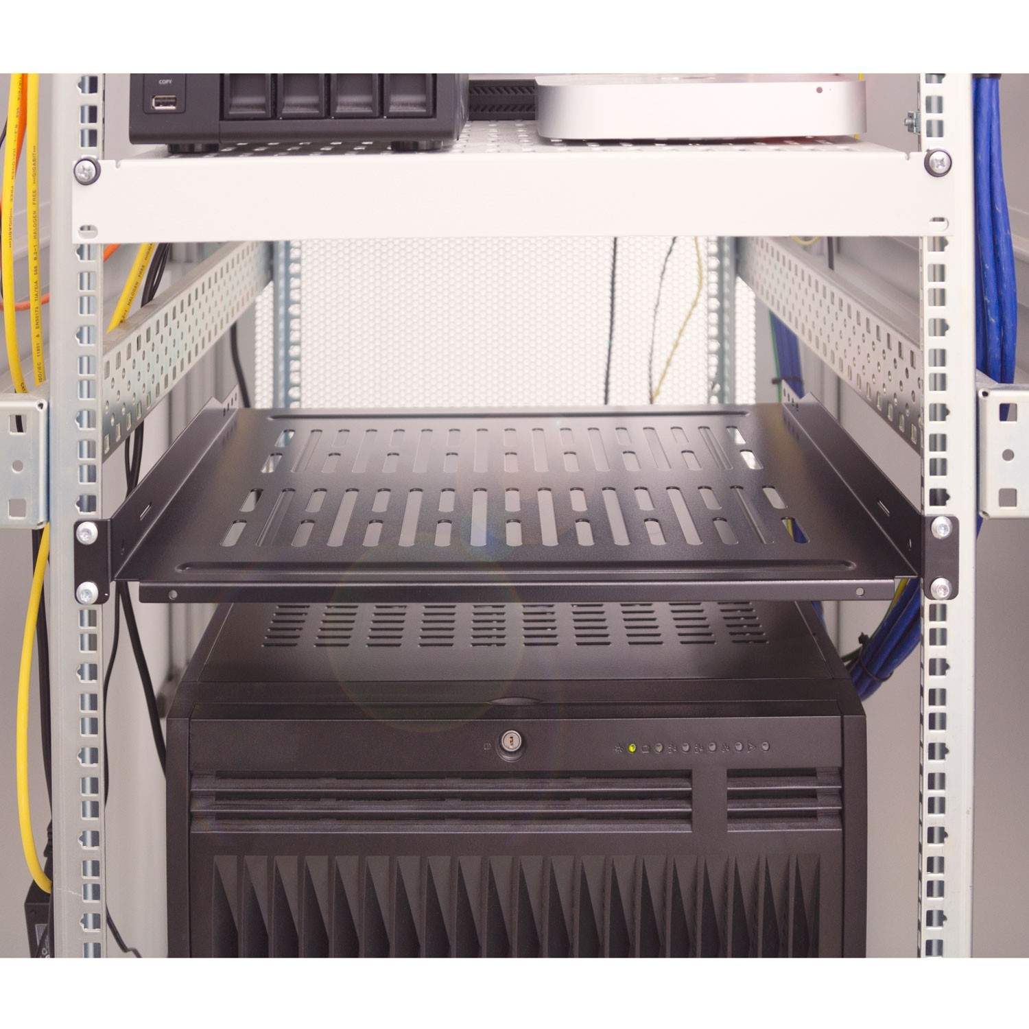 Alternativ bild 1 för LogiLink 19""Fachboden Befestigung nur vorne T=350