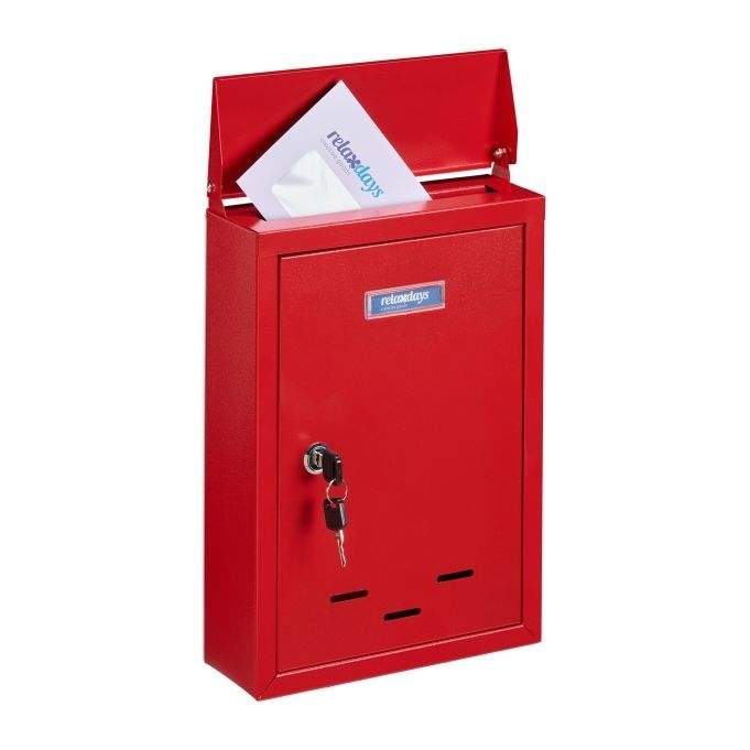 Postkasse med navneskilt