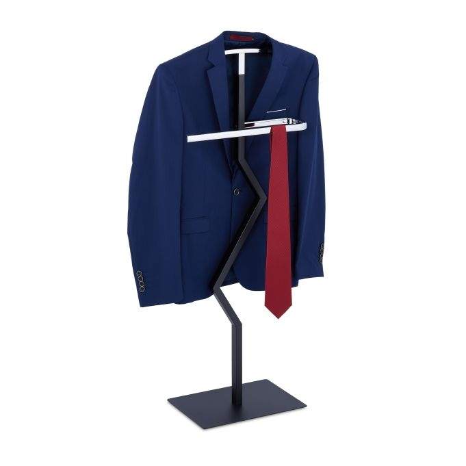 Herrebetjent i sort og sølv