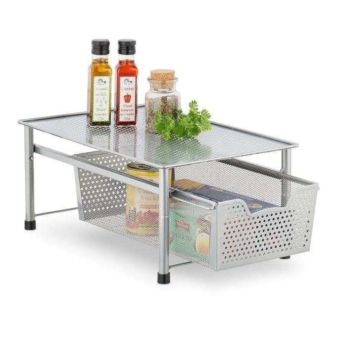 Skuffehylde med udtrækskurv