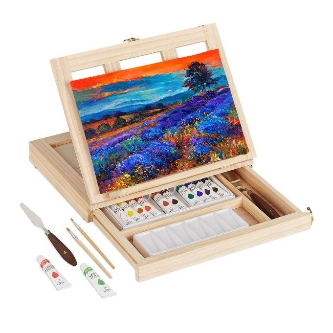 Maalauslaatikko maalaustelineellä