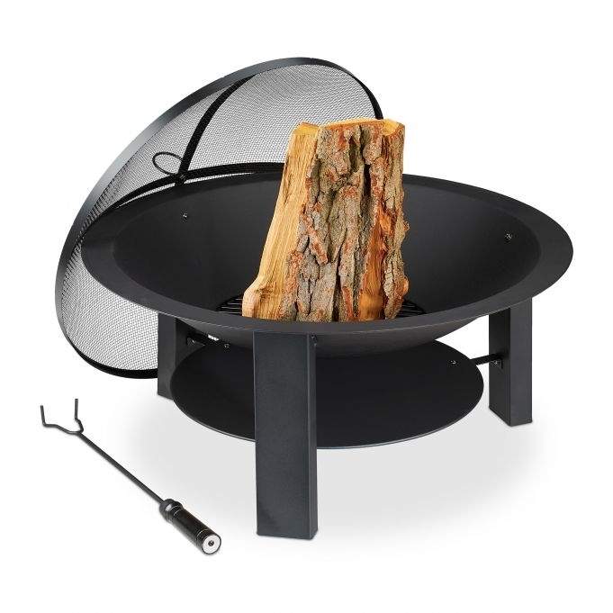 Stor eldstad med gnistskydd | Hem & Hobby | Pryloteket