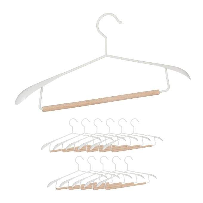 Træ- og metalbøjler - sæt med 12 stk