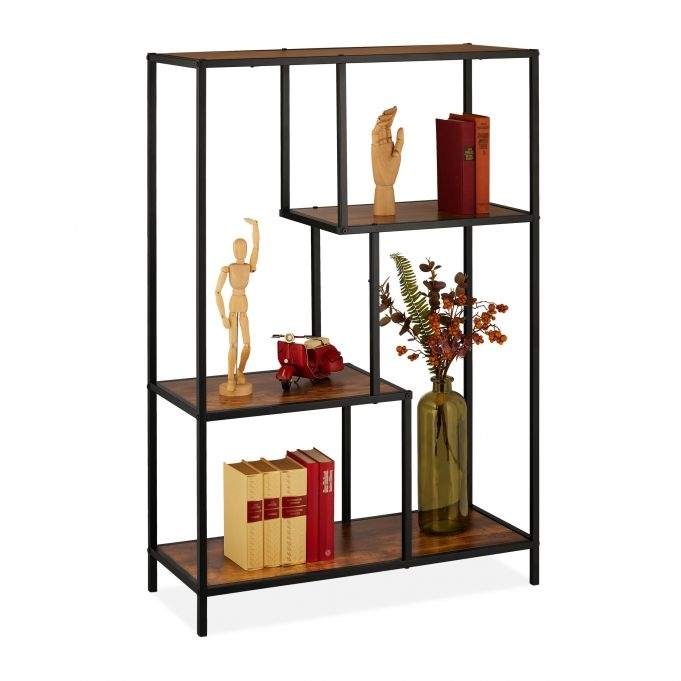 Hylde i industriel stil