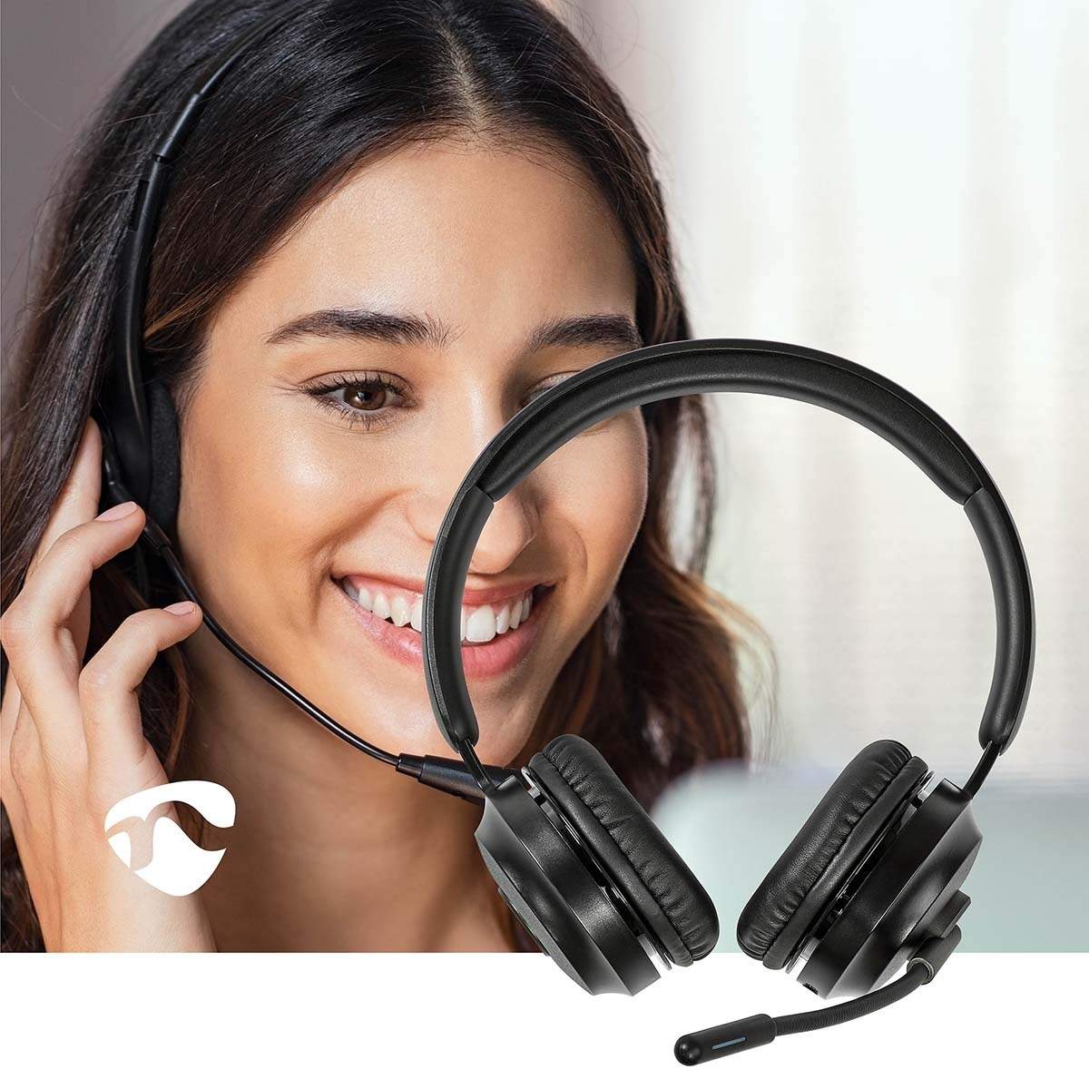 Alternativ bild 1 för Nedis CHSTB310BK headphones/headset