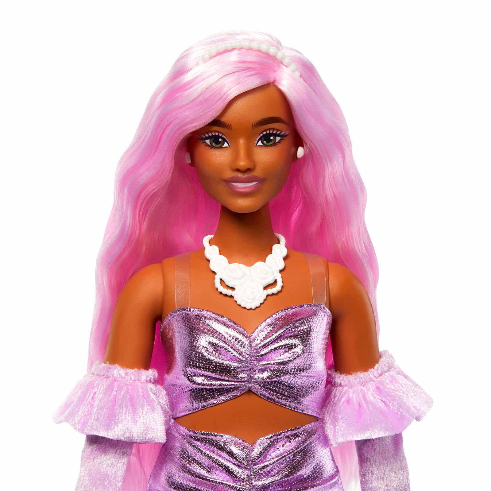 Alternativ bild 1 för Barbie Deluxe Style Doll Metallic Latina