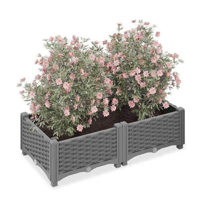 Plantekasse i rattan look