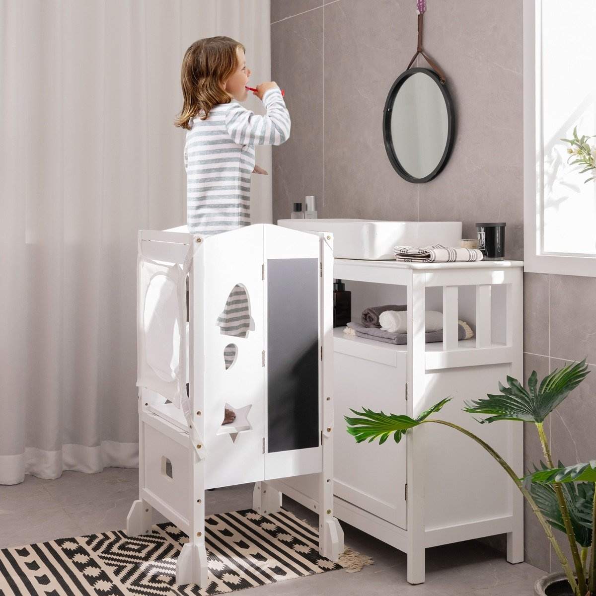 Børnetrin skammel med 2-trins justerbar højde og sikkerhedsnet til børn fra 18 måneder og derover, hvid