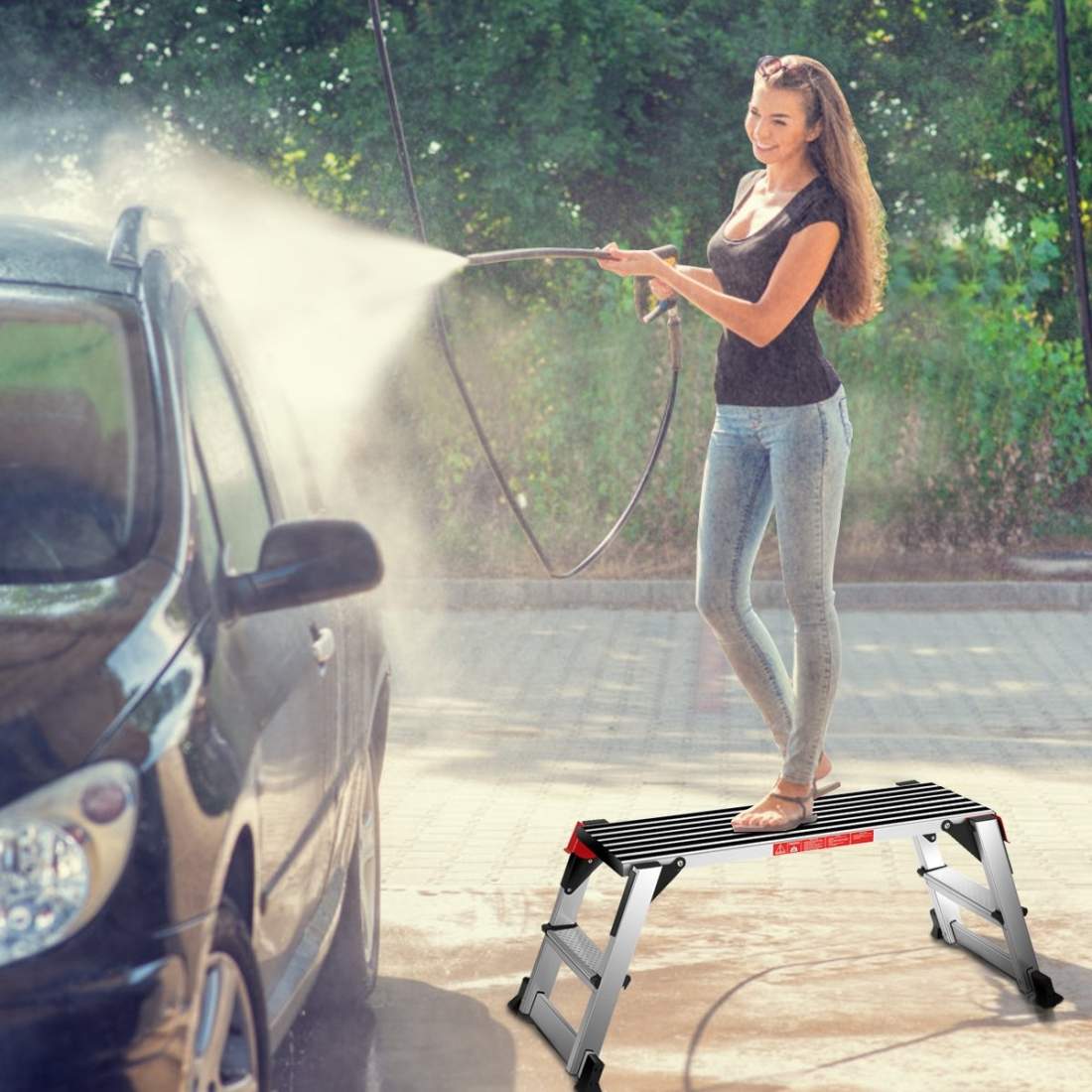 Fällbar arbetsbänk i aluminium med halkskyddsmattor 126 x 52,5 x 49,5 cm silver | Hem & Hobby - Hem & Hushåll - Tvätt | Pryloteket