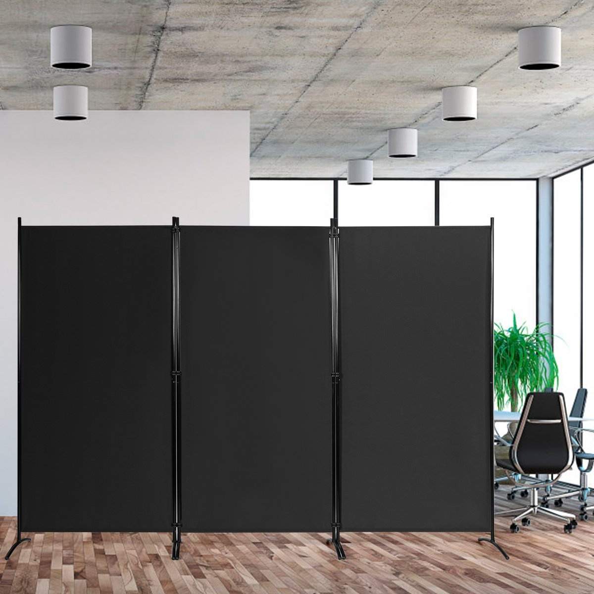 3-panels rumdeler med justerbare bordskånere og robuste hængsler og stålbund sort