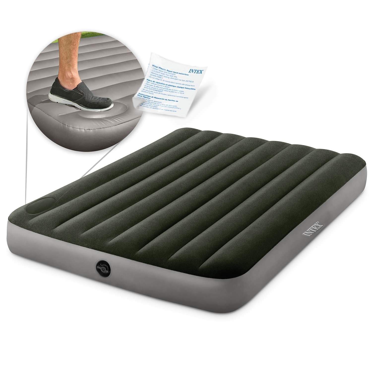 Uppblåsbar madrass 191x137x25 cm med inbyggd fotpump INTEX 64762 | Hem & Hobby - Hem & Hushåll - Bygg | Pryloteket