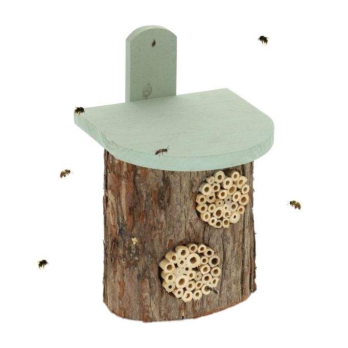 Insekthotel med separate redehuller