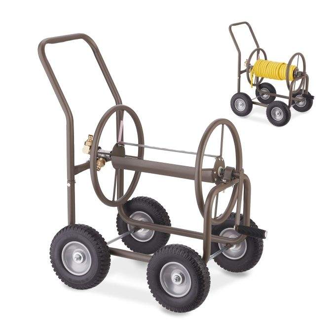 Brun stål slangevogn