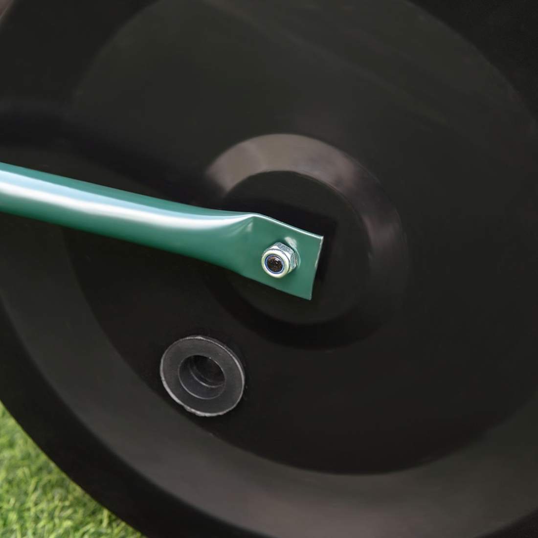 Lawn Roller 60L – Rostskyddad, lättfylld, U-handtag | Hem & Hobby | Pryloteket