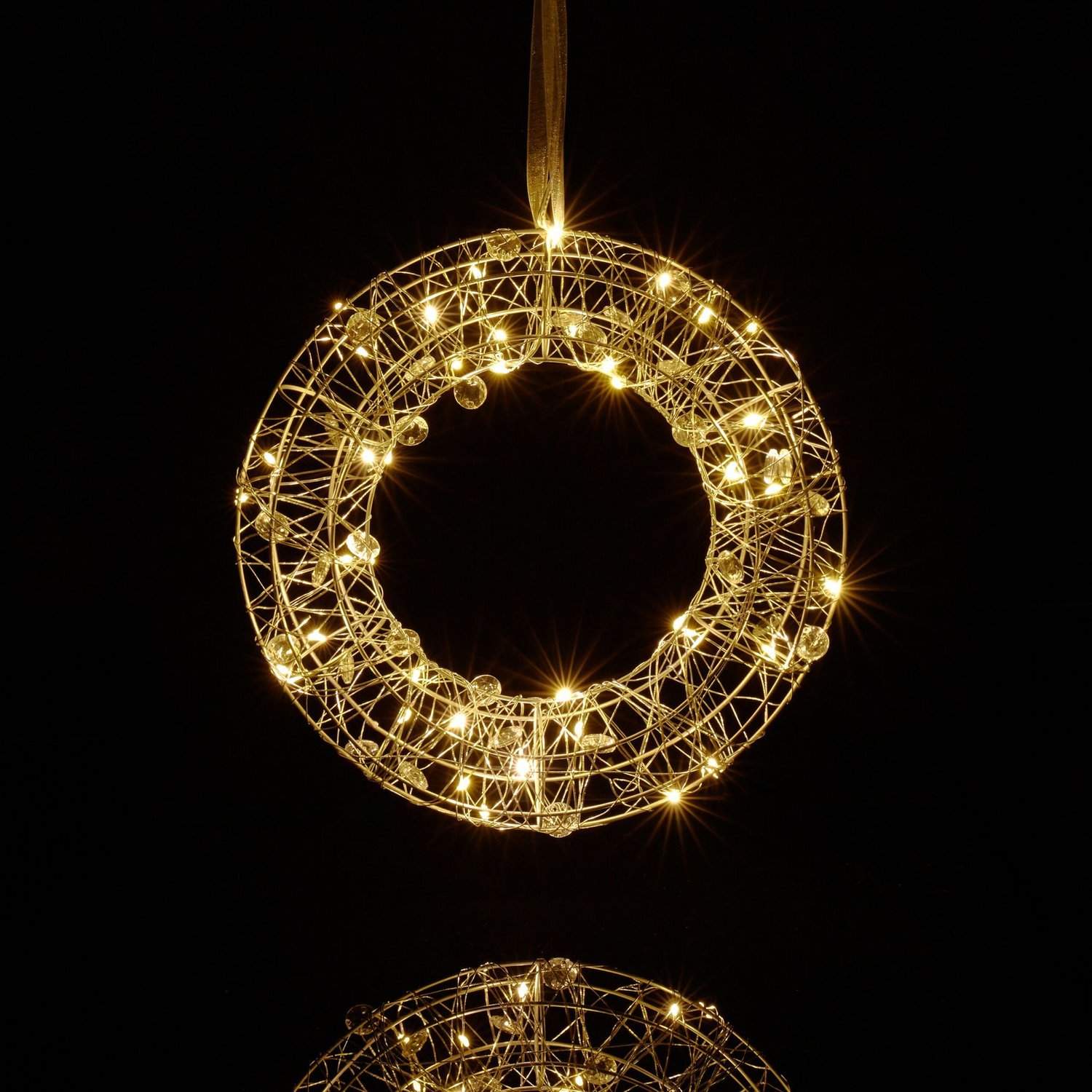 LED-kranslampa 25 cm – Varmvit, Dekoration året runt | Hem & Hobby | Pryloteket