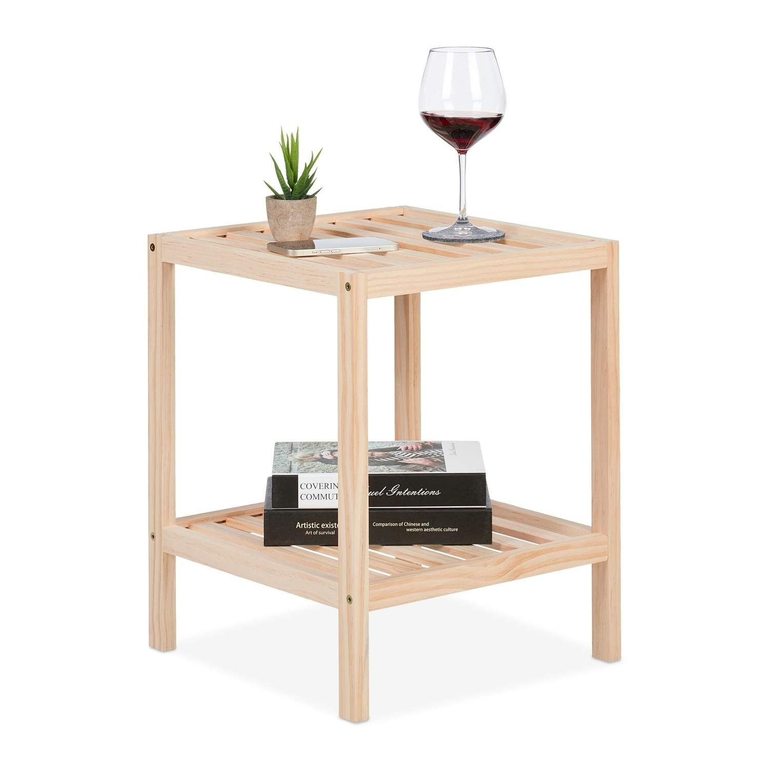 Fyrretræ sofabord med to hylder – moderne design