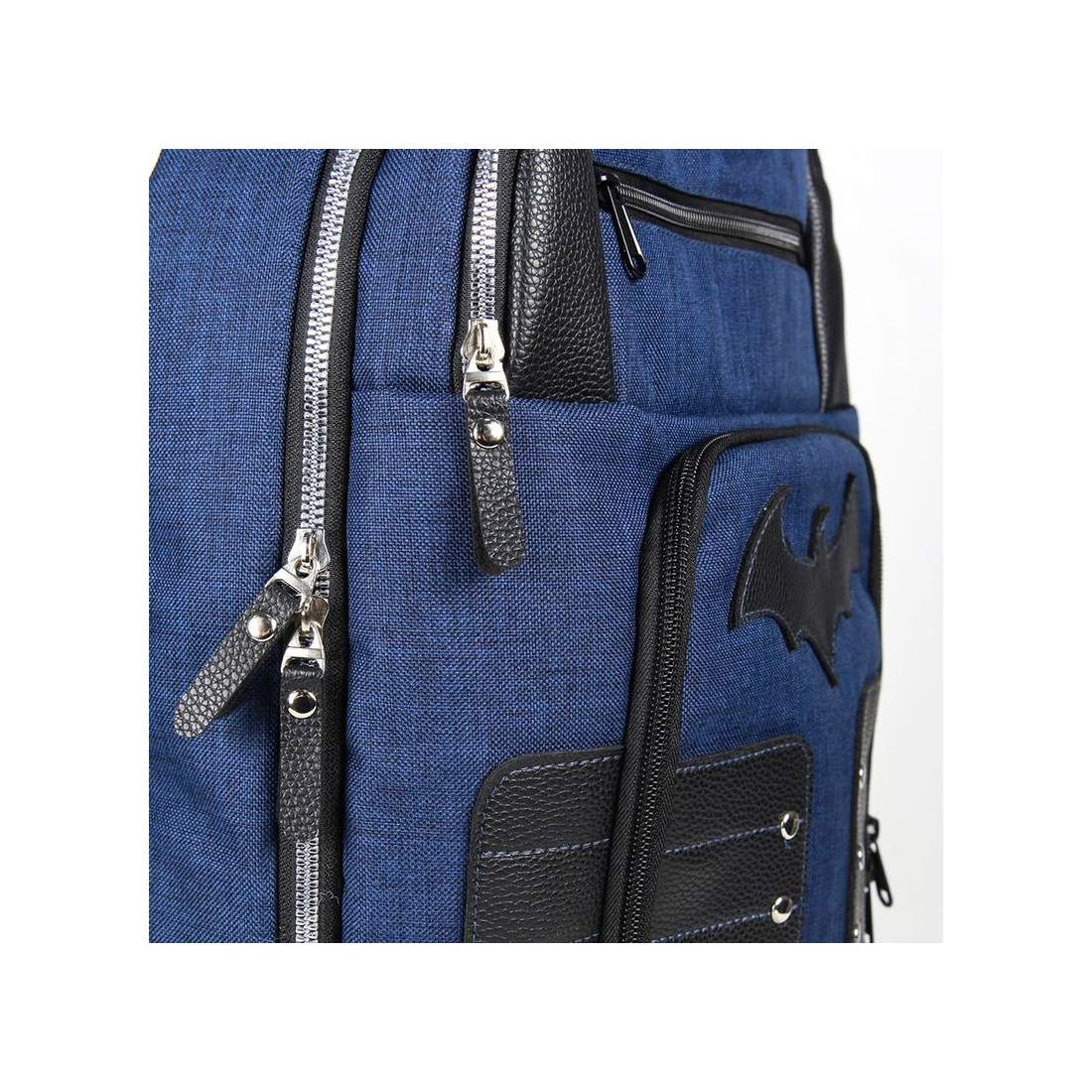 Batman Casual Ryggsäck 46cm, Slitstark, Snygg Design | Hem & Hobby | Pryloteket