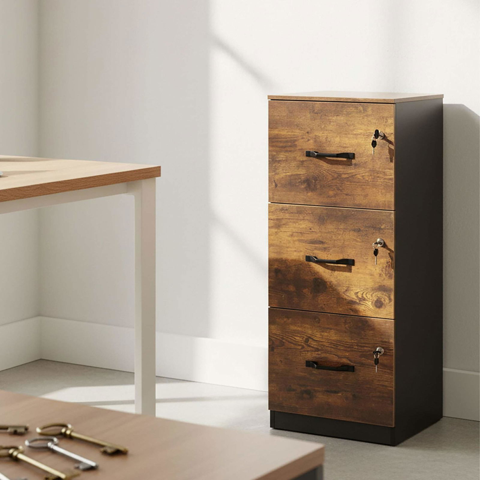 Smalt hängande arkivskåp med 3 lådor – låsbart och kompakt | Hem & Hobby | Pryloteket