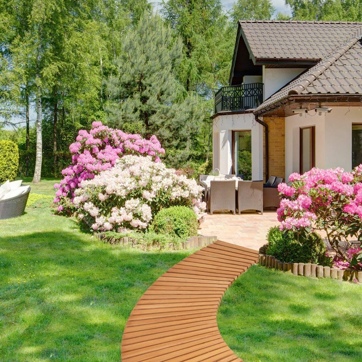 Træhavesti – Skridsikker, rullelig, 216 x 43 cm