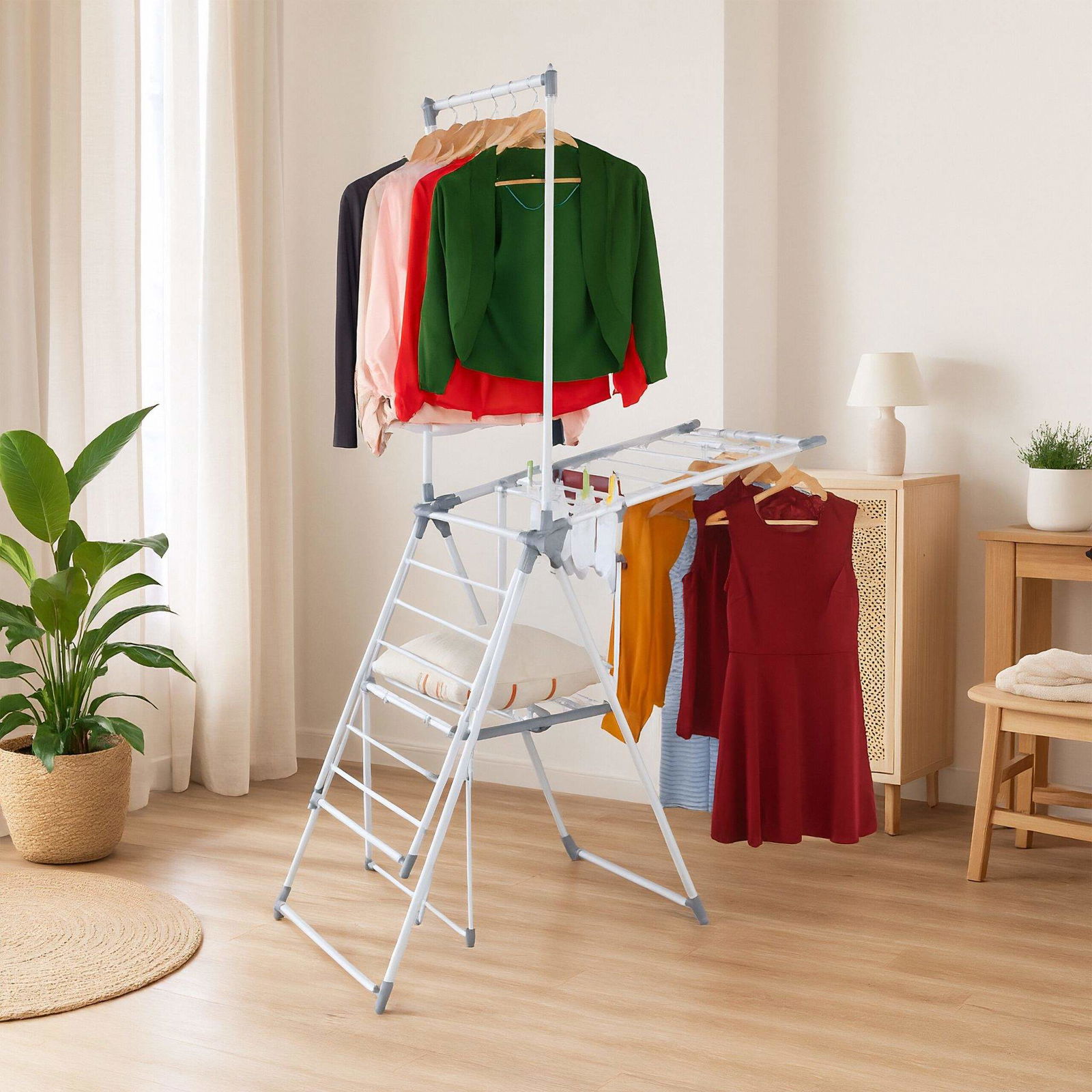 Vingförsedd torkställning med klädstång – 15 m torkutrymme | Hem & Hobby | Pryloteket