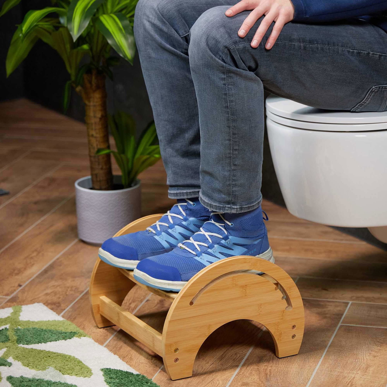 Justerbar toalettsits i bambu | Elektronik - Tillbehör Mobil & Surfplatta - Mobiltillbehör - Mobilkablar - Tillbehör | Pryloteket