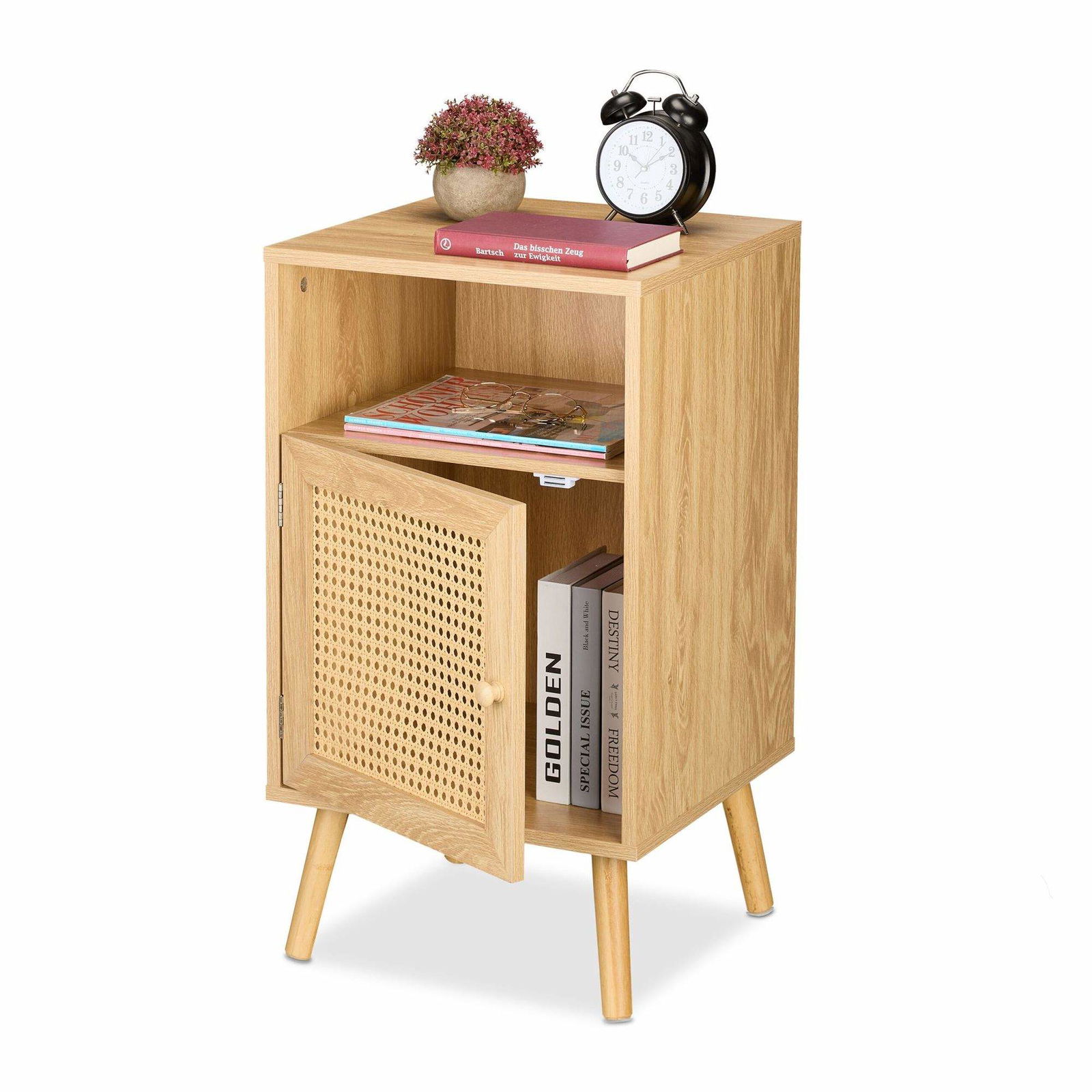 Sengebord i rattan stil