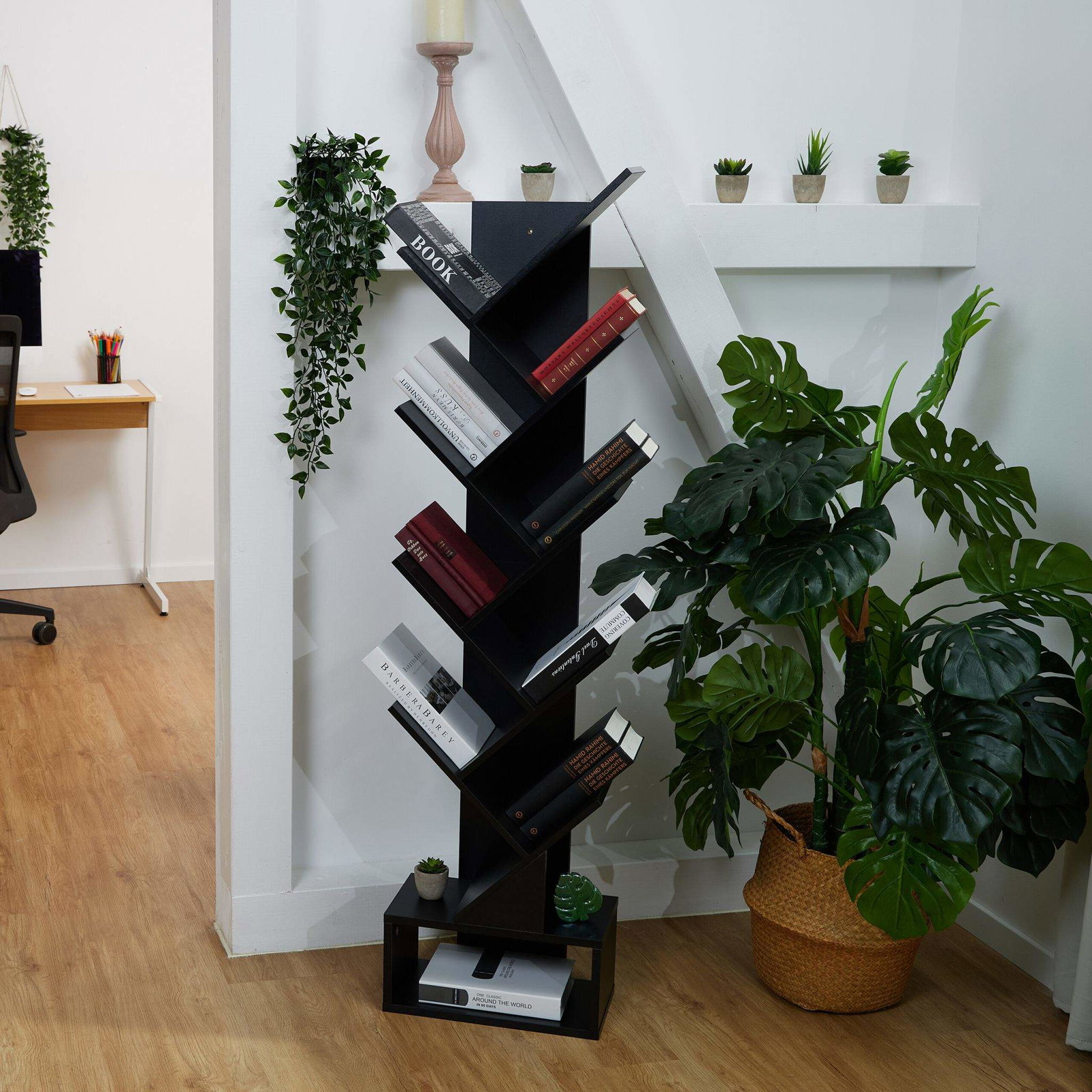 Trädformad bokhylla | Elektronik - Tillbehör Mobil & Surfplatta - Mobiltillbehör - Mobilkablar - Tillbehör | Pryloteket