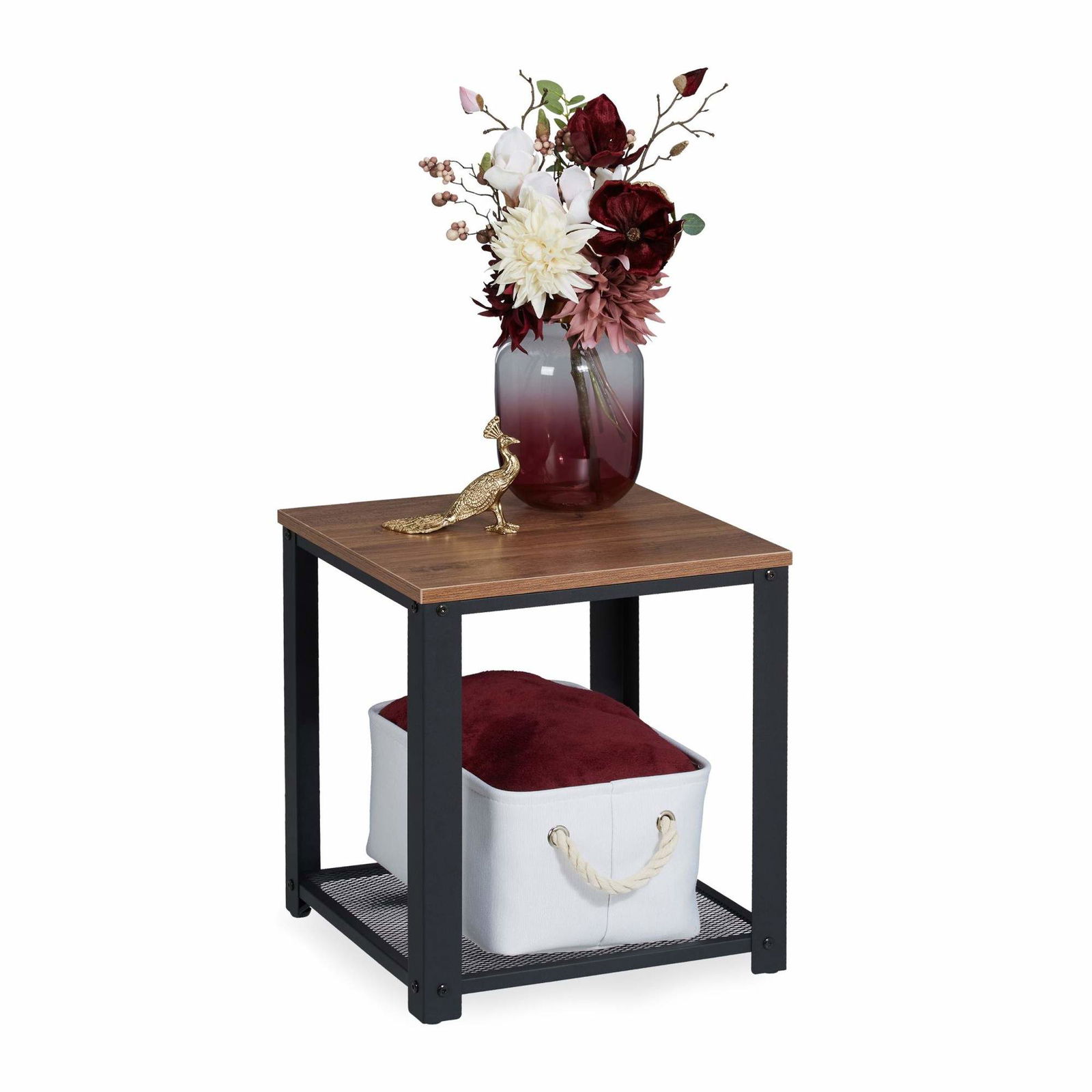 Sidebord i industriel stil