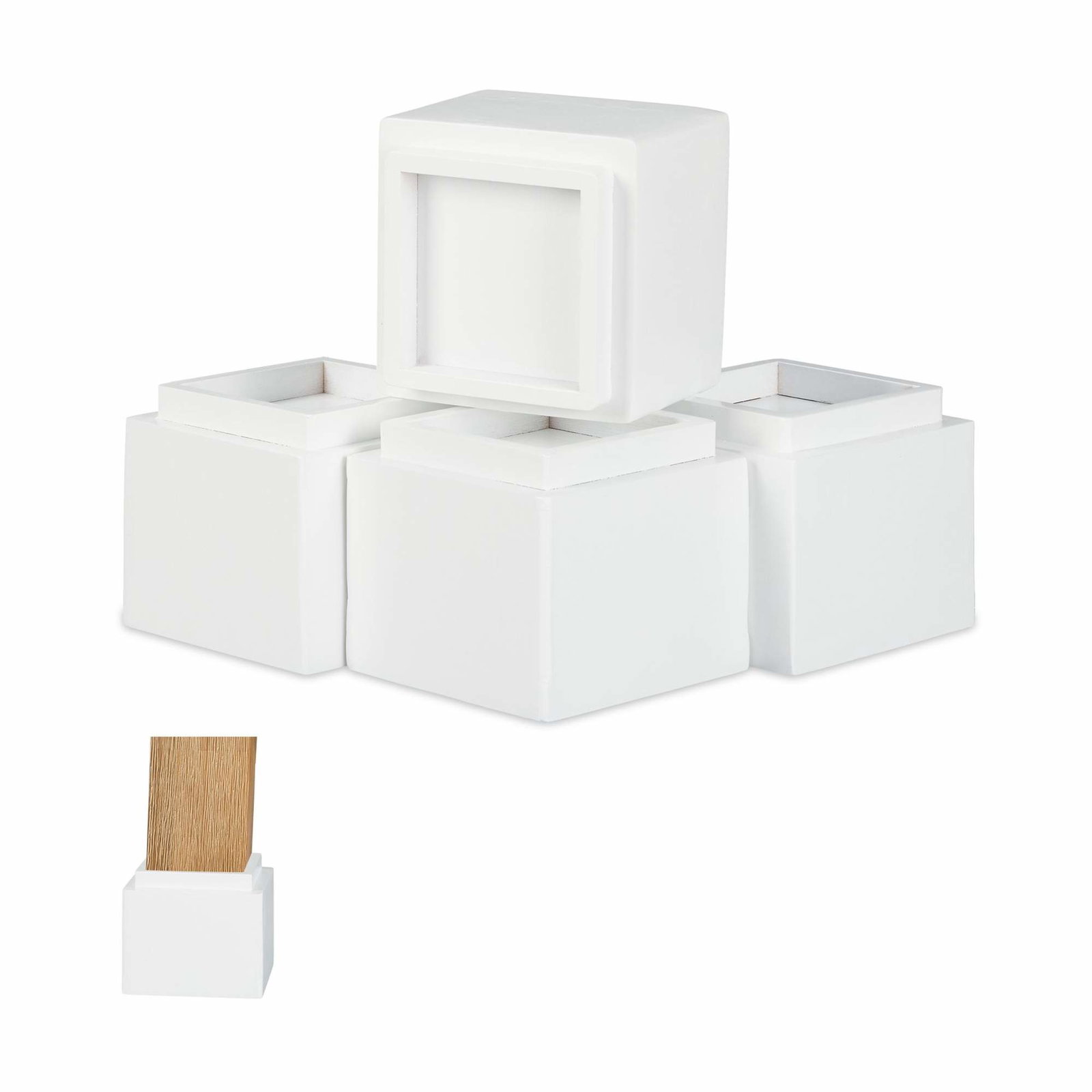 Set med 4 möbelhöjare i olika färger. Färger | Hem & Hobby | Pryloteket