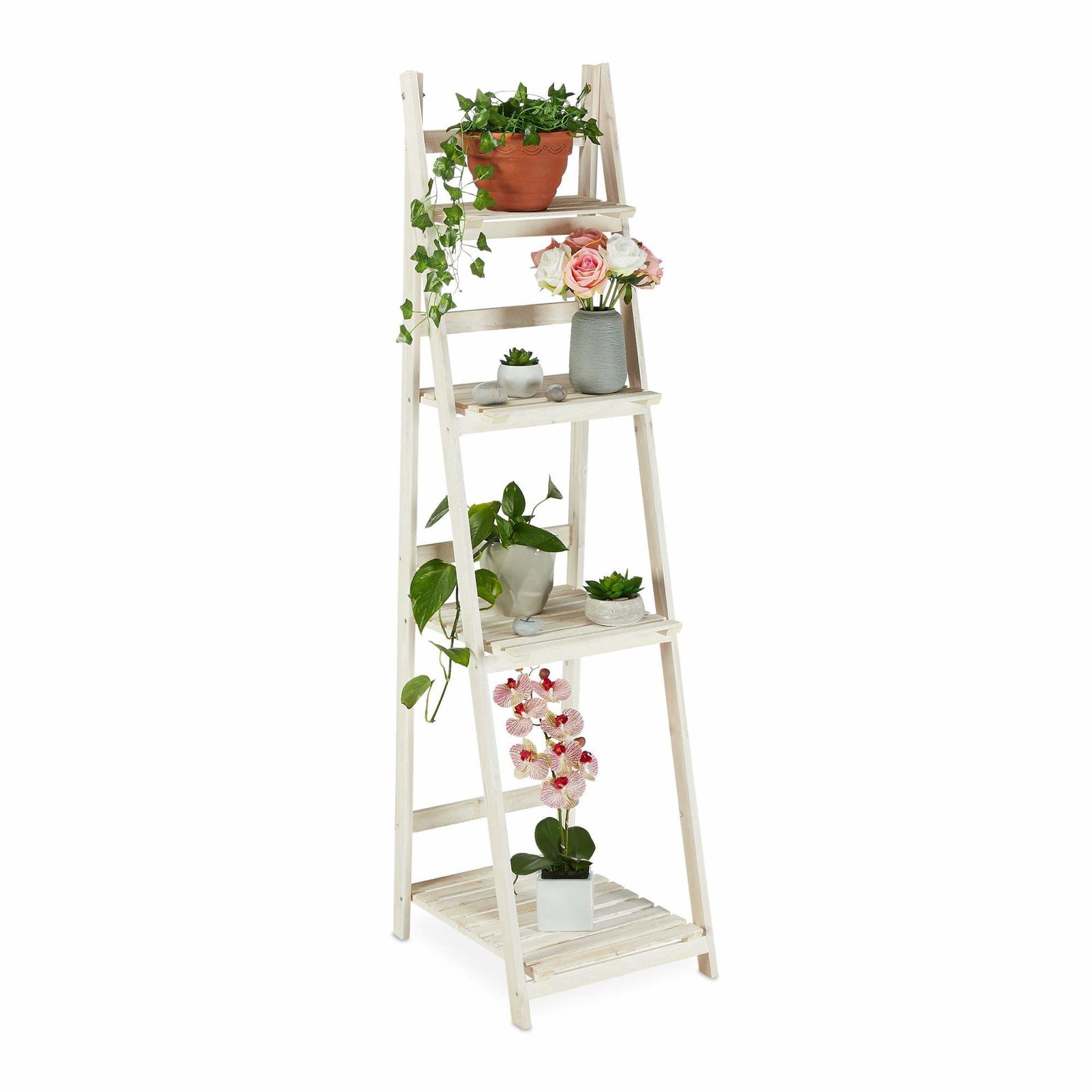 Hvid trappe med træblomster
