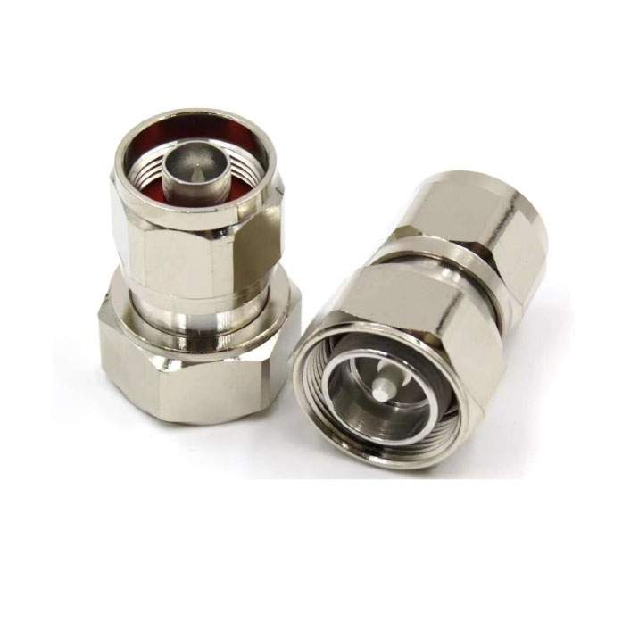 4.3-10 Han-til-N-han-adapter – Tilslut antenner og kabler