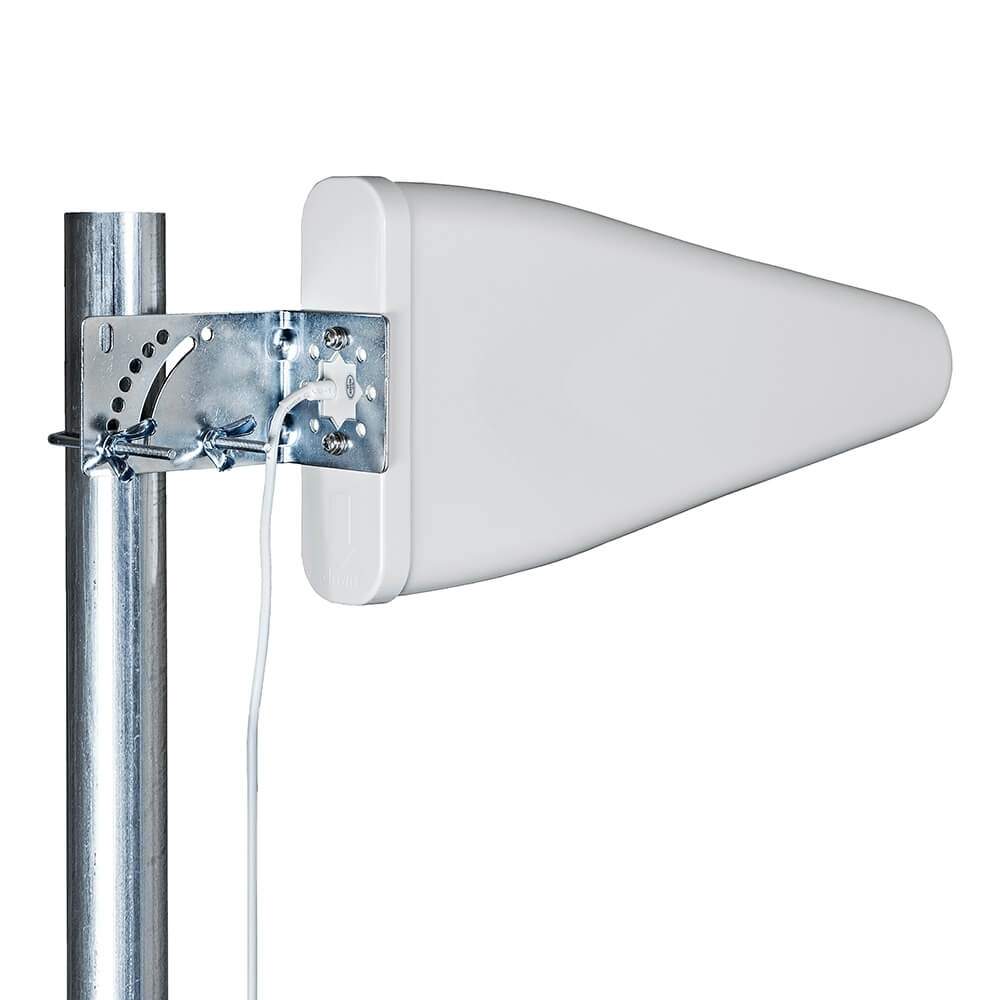 TELEVES Antenne Pro-5000-5G 5G/4G/3G/2G 11dBi Hvid, 7,5 m kabel, SMA