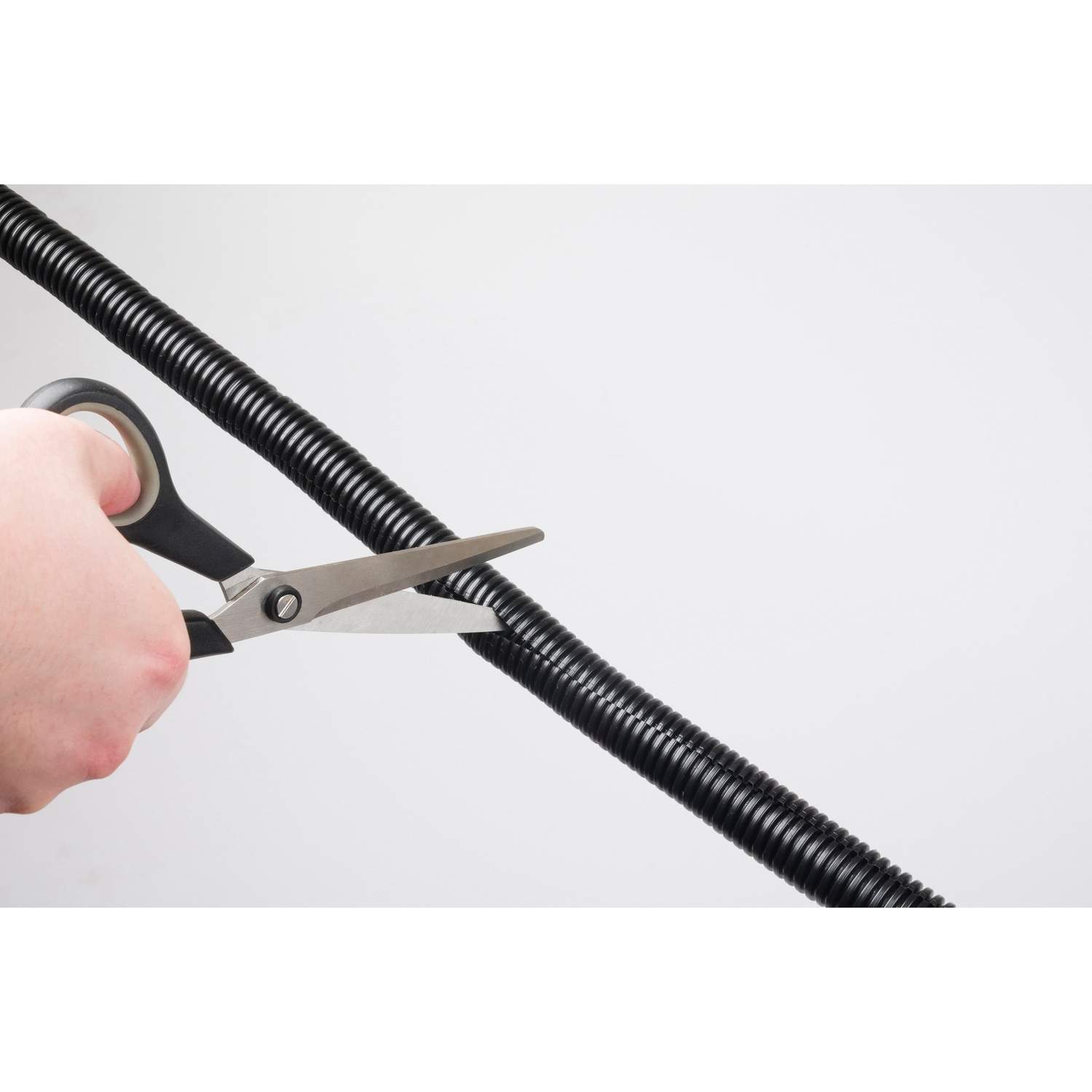 D-LINE Kabelkanal 32mm Slotted Sort 1,1m