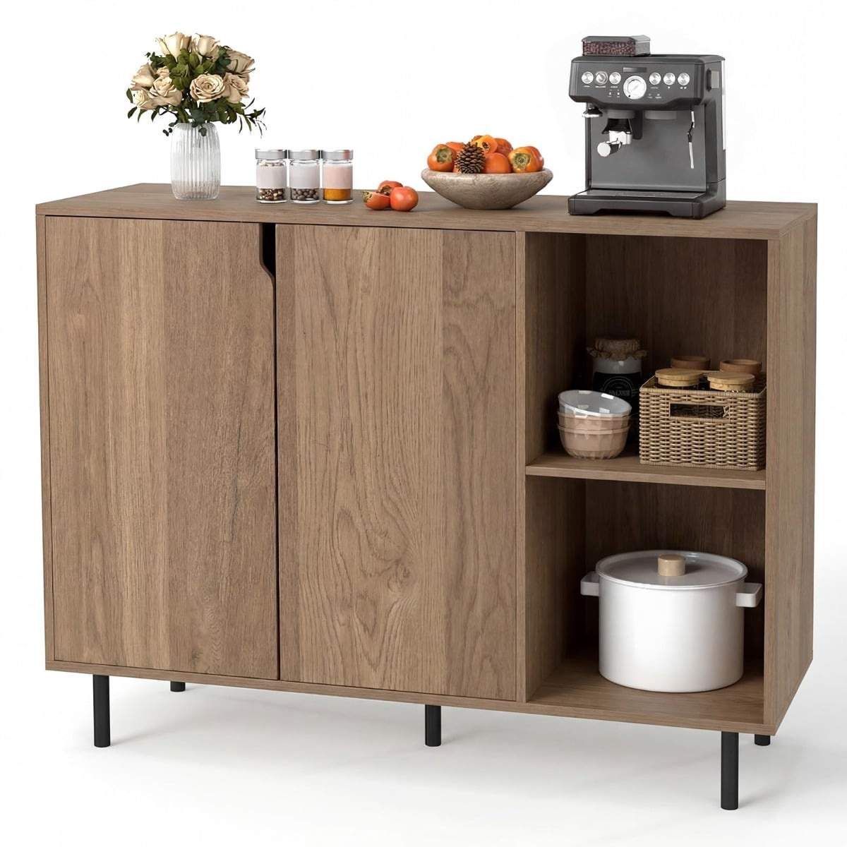 Träskänk med justerbara hyllor och 2 dörrar | Hem & Hobby | Pryloteket