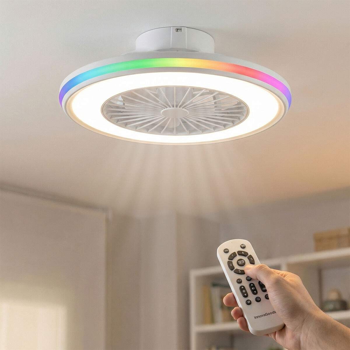 Takfläkt med RGB LED-ljus och fjärrkontroll | Hem & Hobby | Pryloteket