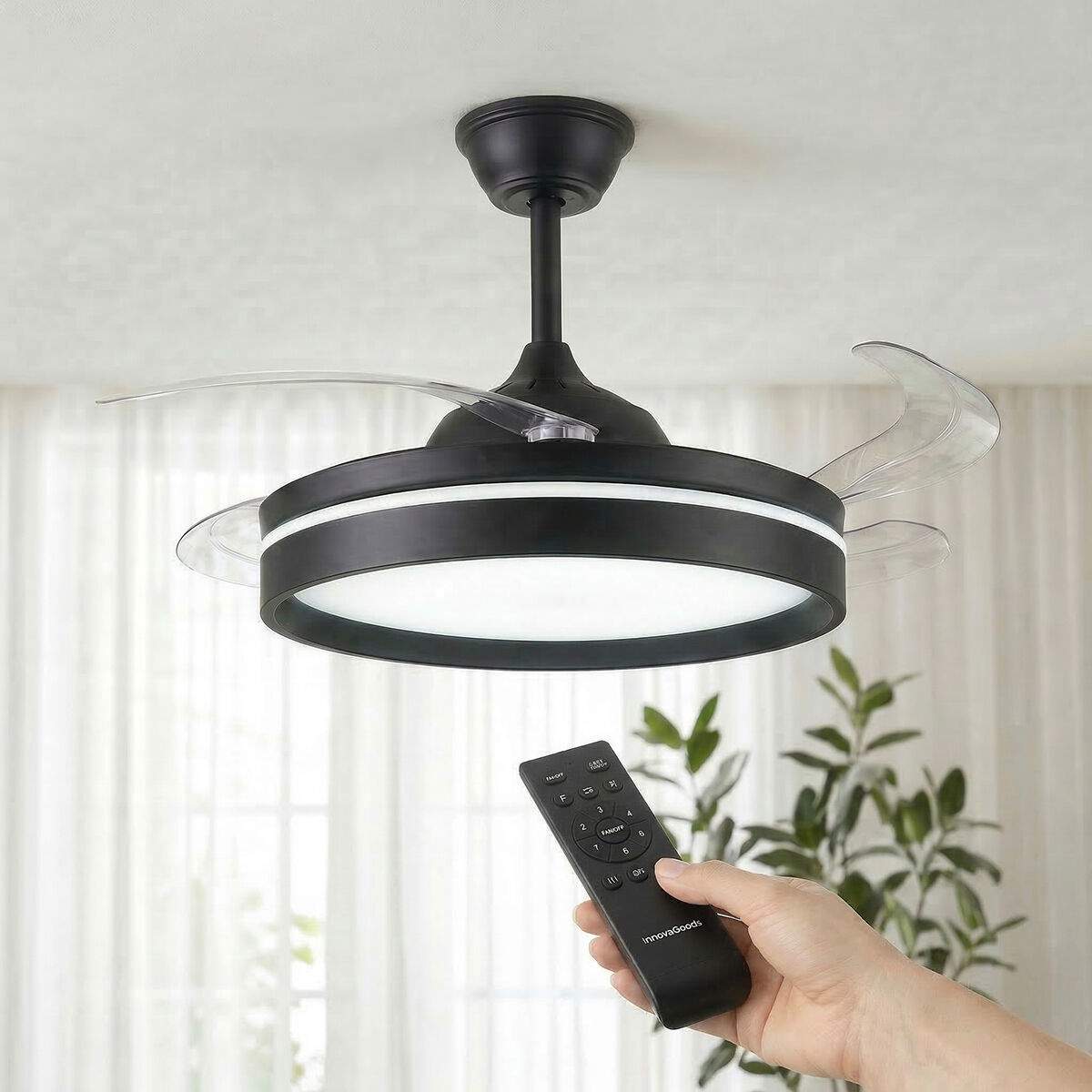 Takfläkt med LED, fjärrkontroll, 4 infällbara blad | Hem & Hobby | Pryloteket