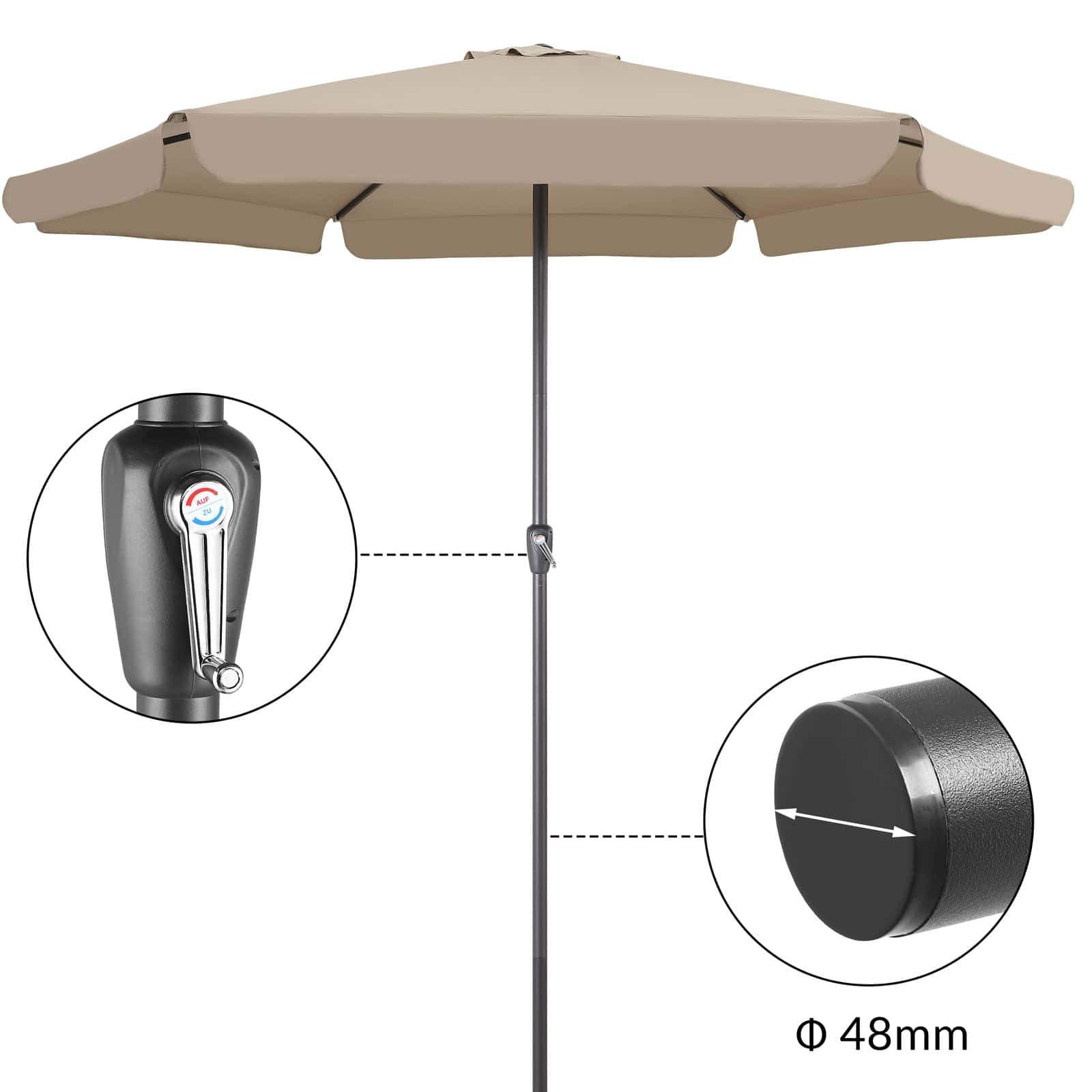 Stor 330 cm taupefarvet parasol med håndsving og UV-beskyttelse