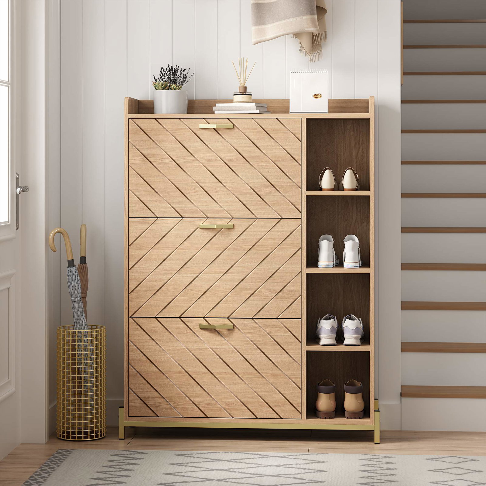 Skoskab i nordisk stil – egetræsfinish, pladsbesparende design