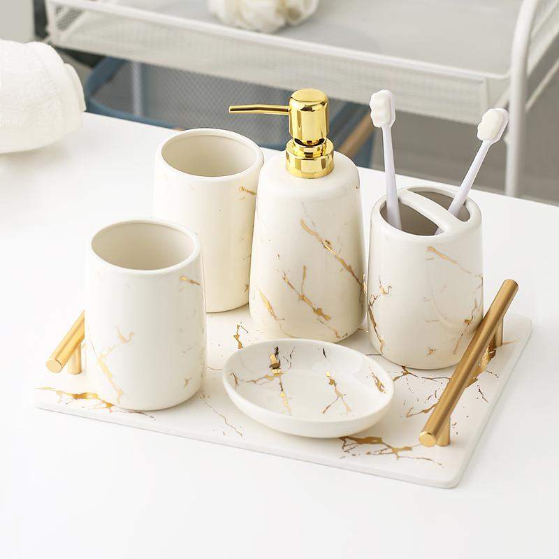 Kylpyhuonesetti 5 osalla - Valkoinen