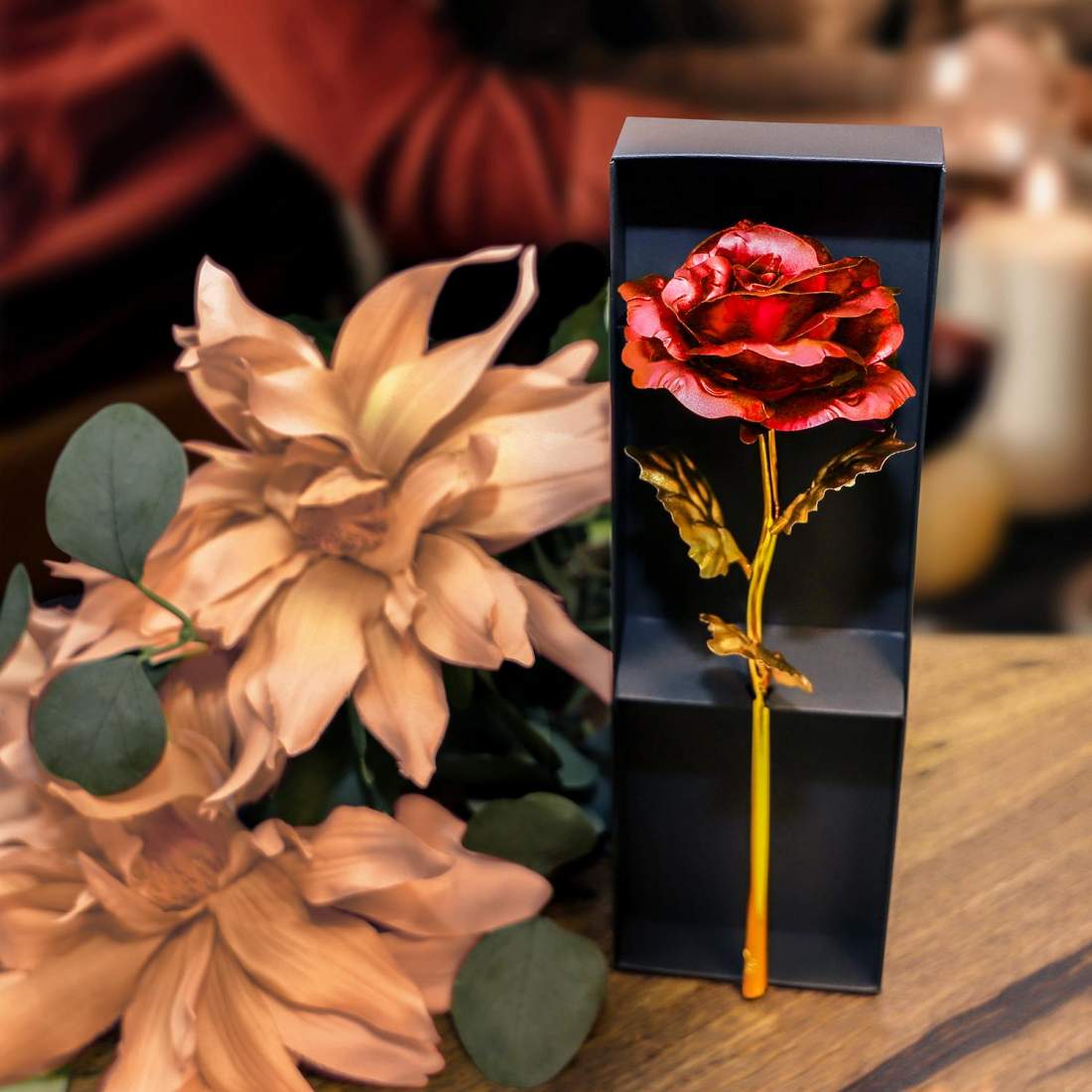 Evighetsros - Röd med Guldstjälk | Hem & Hobby - Hem & Hushåll - Inredning & Dekoration - Evighetsrosor | Pryloteket