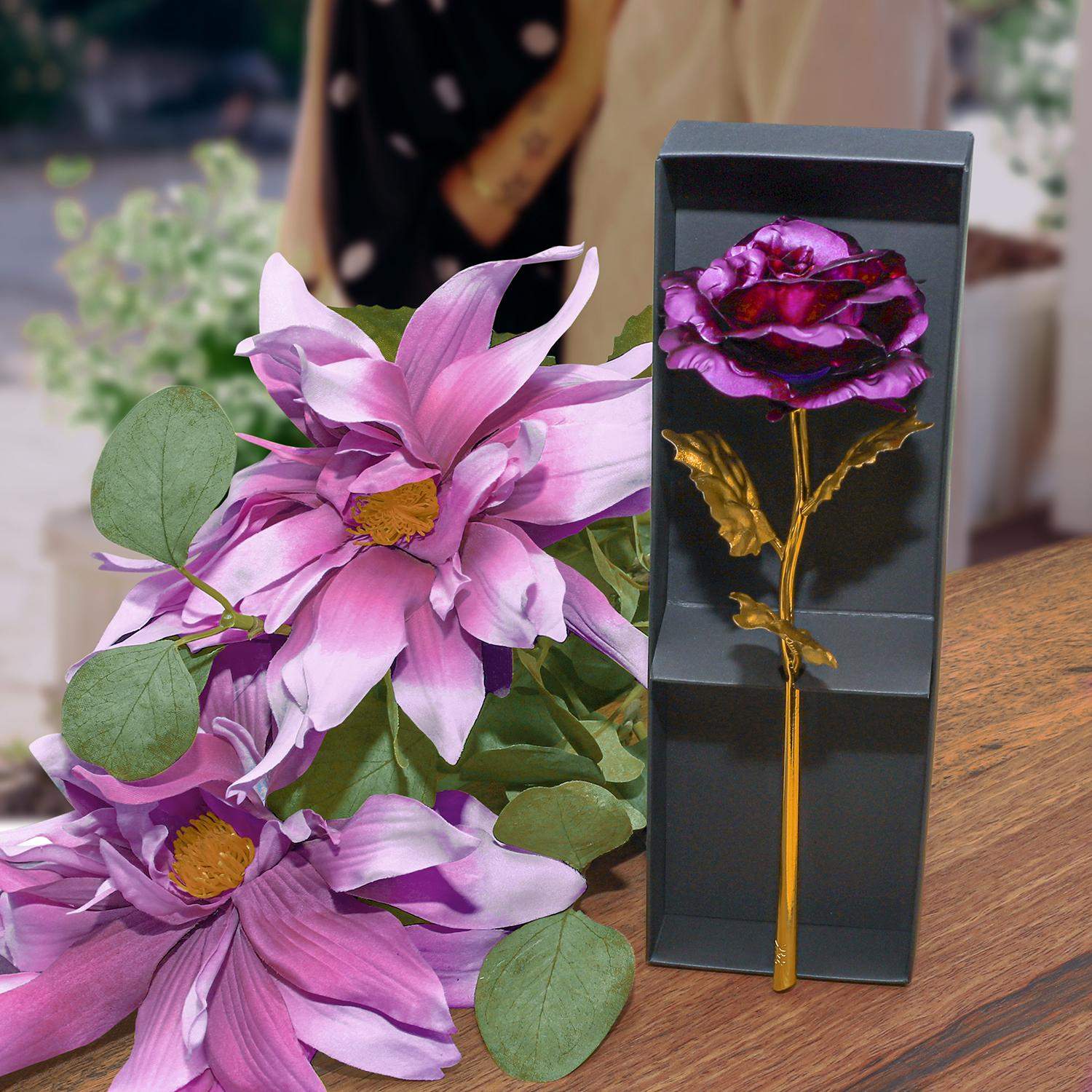 Kestoruusu - Violetti Kultaisella Varrella